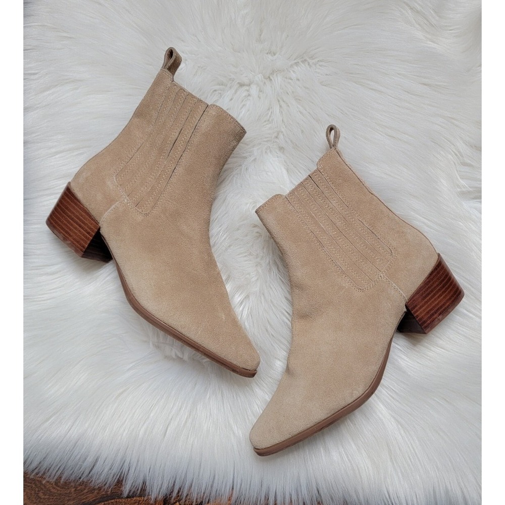 Banana Republic Chelsea Pull On Ankle Boots Sand Brown Suede Women's Size 8.5 M